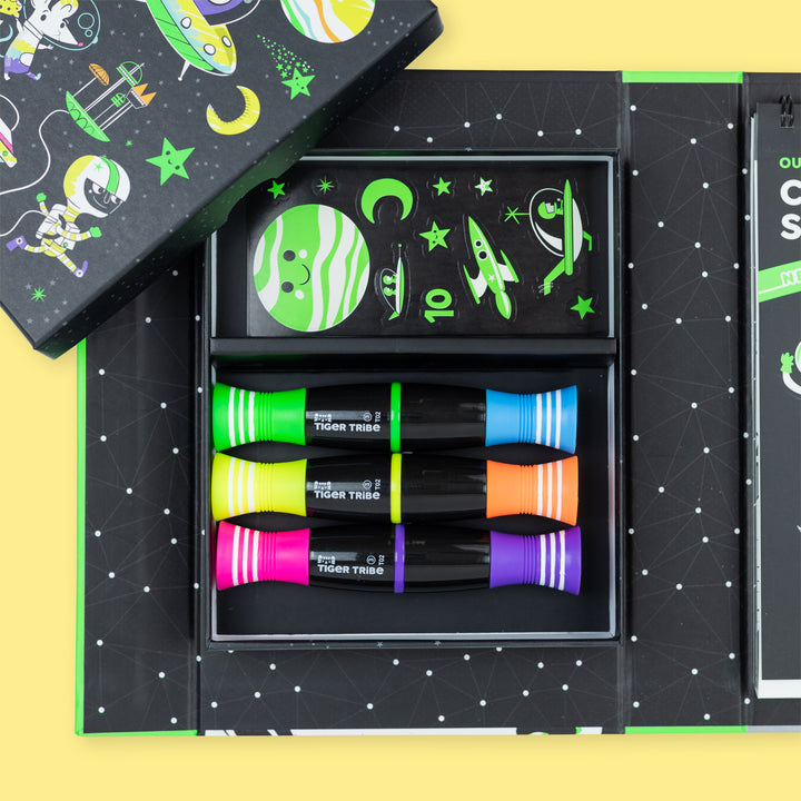 Neon Colouring Set - Outer Space