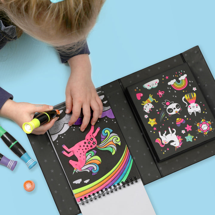 Neon Colouring Set - Unicorns & Friends